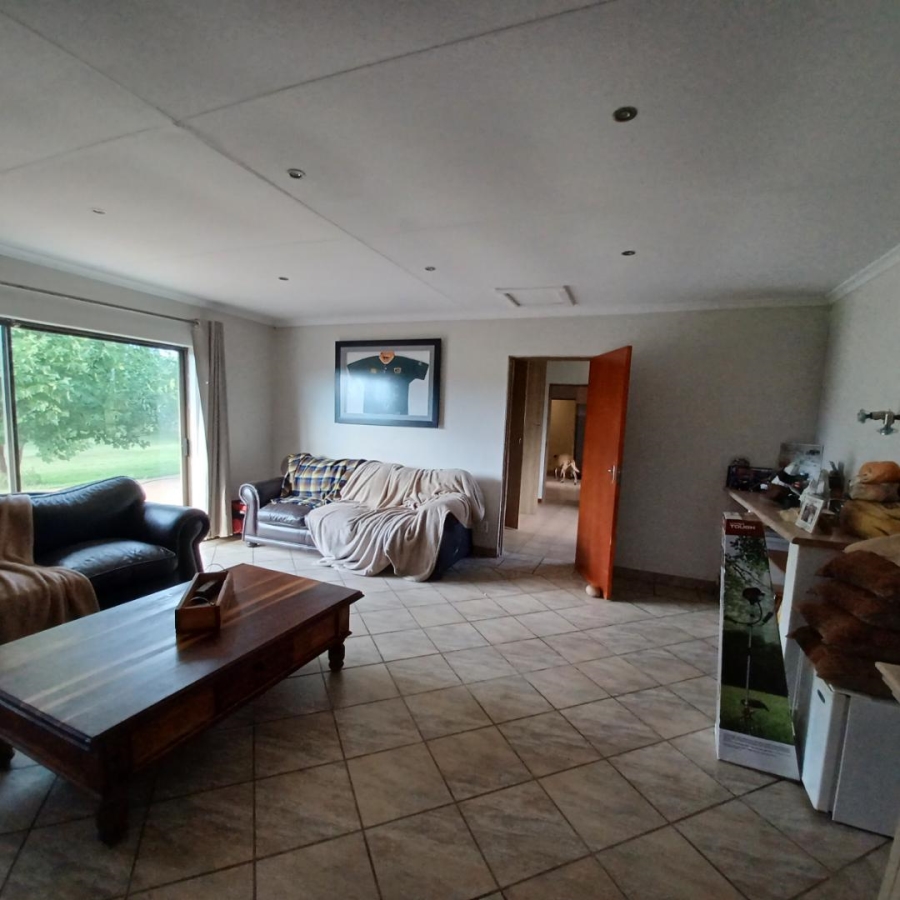 To Let 4 Bedroom Property for Rent in Quaggafontein Free State